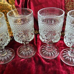 ANCHOR HOCKING Wexford Crystal Pattern Glassware